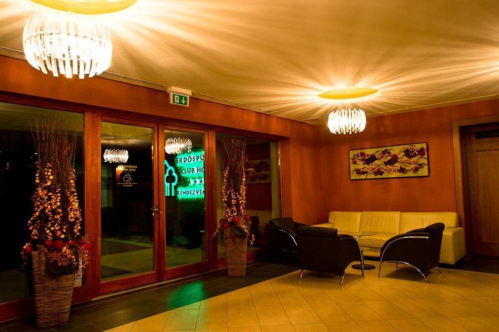 Erdospuszta Club Hotel Fenyves Debreczyn Zewnętrze zdjęcie